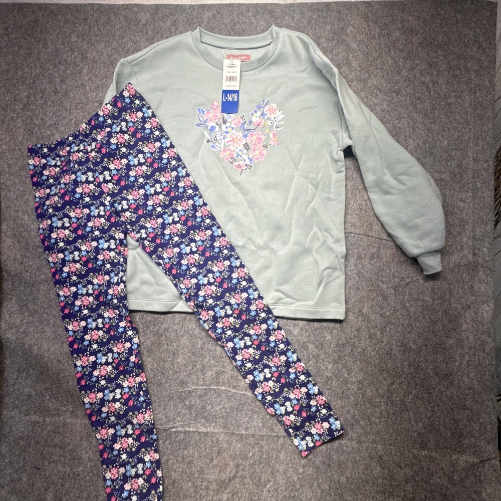 BCBG Girls 2pc Set Pale Aloe Sweatshirt Floral Leggings Size L 14/16 1628977 NEW